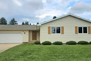 250 Goodview Dr, Spring Grove, MN 55974 - Photo 1