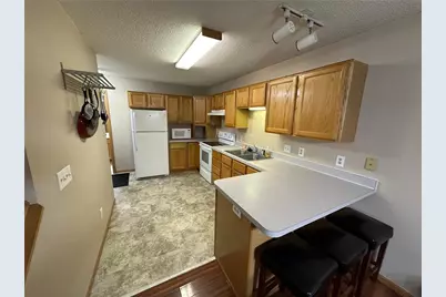 8878 Spring Lane, Woodbury, MN 55125 - Photo 4