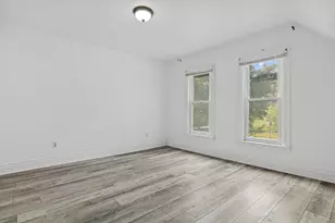 1174 Edgerton St, Saint Paul, MN 55130 - Photo 14