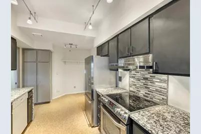 1235 Yale Place #609, Minneapolis, MN 55403 - Photo 6