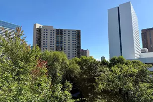 1235 Yale Pl, Minneapolis, MN 55403 - Photo 14