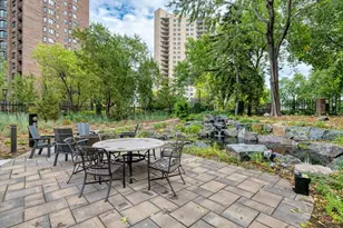 1235 Yale Pl, Minneapolis, MN 55403 - Photo 28