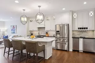 875 Lake St N, Wayzata, MN 55391 - Photo 4