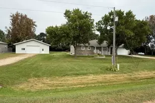 1908 380th St, Breckenridge, MN 56520 - Photo 8