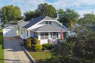 316 E Main St, Hayfield, MN 55940 - Photo 1