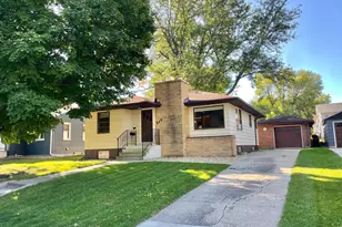 515 W Van Dusen St, Springfield, MN 56087 - Photo 1