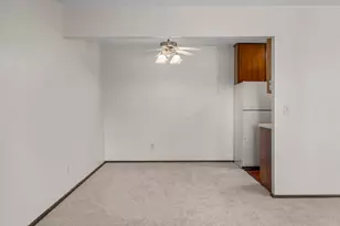 4380 Brookside Ct, Edina, MN 55436 - Photo 12