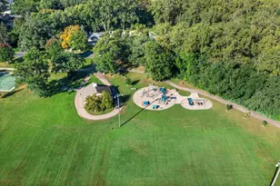 4380 Brookside Ct, Edina, MN 55436 - Photo 68