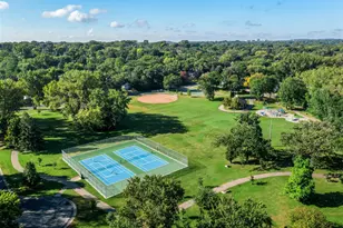 4380 Brookside Ct, Edina, MN 55436 - Photo 42