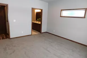4203 Pine Pkwy S, Fargo, ND 58104 - Photo 24