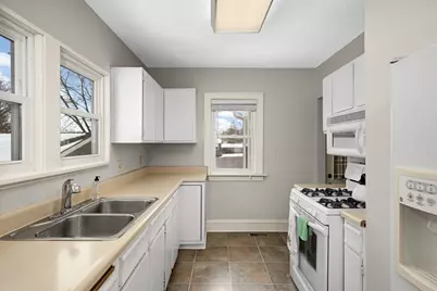 5905 36th Avenue N, Crystal, MN 55422 - Photo 4