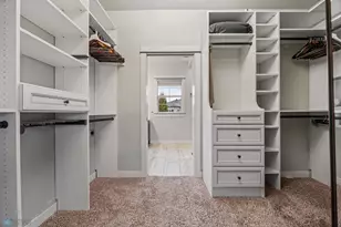 6028 Silverleaf Dr S, Fargo, ND 58104 - Photo 18