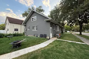 202 S 6th St, Montevideo, MN 56265 - Photo 2