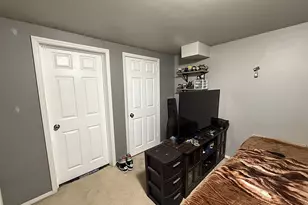 202 S 6th St, Montevideo, MN 56265 - Photo 34