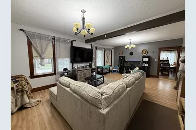 202 S 6th Street, Montevideo, MN 56265 - Photo 6