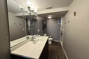 202 S 6th St, Montevideo, MN 56265 - Photo 30