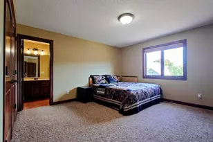18658 Ponderosa Ct, Eden Prairie, MN 55347 - Photo 36