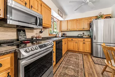 368 Dresser Drive, Winona, MN 55987 - Photo 10