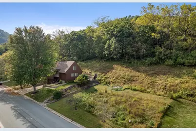 368 Dresser Drive, Winona, MN 55987 - Photo 2