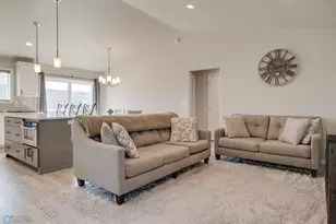 6636 27th St S, Fargo, ND 58104 - Photo 4