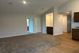 724 Cherrywood Lane Northeast, Isanti, MN 55040 - Photo 14
