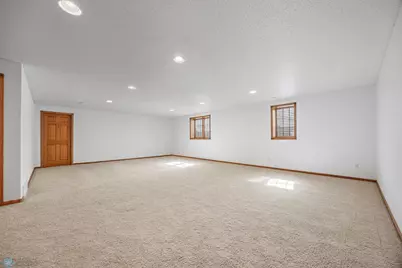 766 36th Street S, Moorhead, MN 56560 - Photo 32