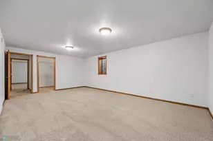 766 36th St S, Moorhead, MN 56560 - Photo 36