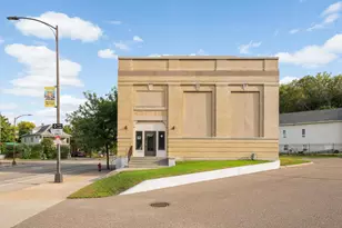 36 Cesar Chavez St, Saint Paul, MN 55107 - Photo 1