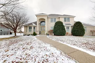 1808 3rd St NE, Willmar, MN 56201 - Photo 2