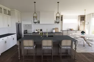 380 Laurel Curve, Golden Valley, MN 55426 - Photo 8