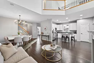 1385 White Oak Dr, Chaska, MN 55318 - Photo 1