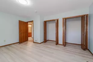 13812 Sunset Lake Dr, Burnsville, MN 55337 - Photo 50