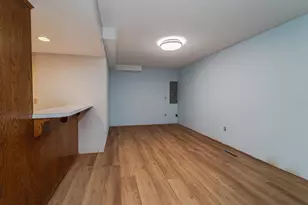 13812 Sunset Lake Dr, Burnsville, MN 55337 - Photo 38