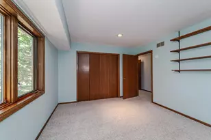 13812 Sunset Lake Dr, Burnsville, MN 55337 - Photo 30