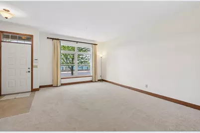 12352 Lakeview Drive N, Maple Grove, MN 55369 - Photo 36