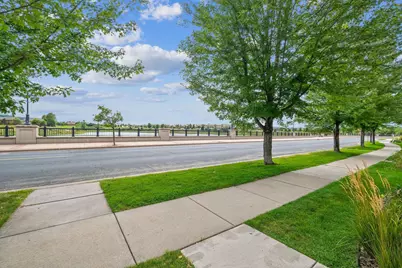 12352 Lakeview Drive N, Maple Grove, MN 55369 - Photo 22