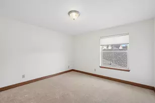 12352 Lakeview Dr N, Maple Grove, MN 55369 - Photo 12