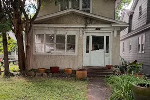 712 Cedar Lake Rd S, Minneapolis, MN 55405 - Photo 1