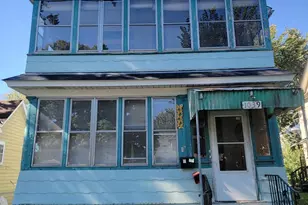 1039 Edgerton St, Saint Paul, MN 55130 - Photo 1