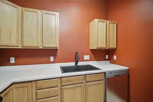 140 Cedar Cove Ln, Owatonna, MN 55060 - Photo 8