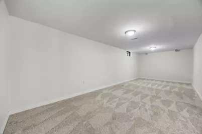 2209 6th Avenue S, Fargo,  58103 - Photo 18