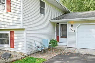 14149 Ash Cir NE, Prior Lake, MN 55372 - Photo 4