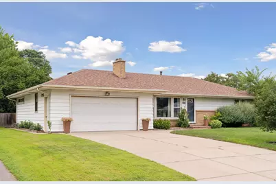 5108 Lakeside Avenue N, Crystal, MN 55429 - Photo 1