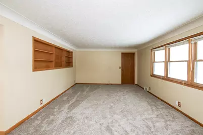 620 4th Avenue SW, Hutchinson, MN 55350 - Photo 2