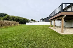 615 7th Ave NE, Plainview, MN 55964 - Photo 40