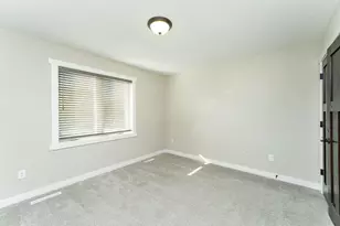 615 7th Ave NE, Plainview, MN 55964 - Photo 18