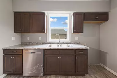 322 E Vine Street, Mankato, MN 56001 - Photo 12