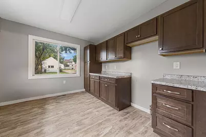 322 E Vine Street, Mankato, MN 56001 - Photo 10