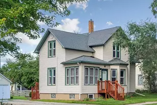 316 E Pearl St, Owatonna, MN 55060 - Photo 1