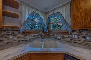 2113 Country Club Dr NE, Willmar, MN 56201 - Photo 8